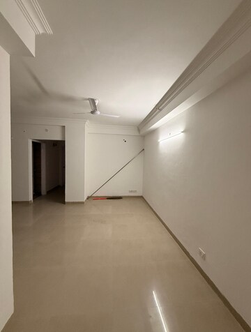 Room in 2 BHK Apartment at Raheja Vedaanta, Sector 108 – for Rent