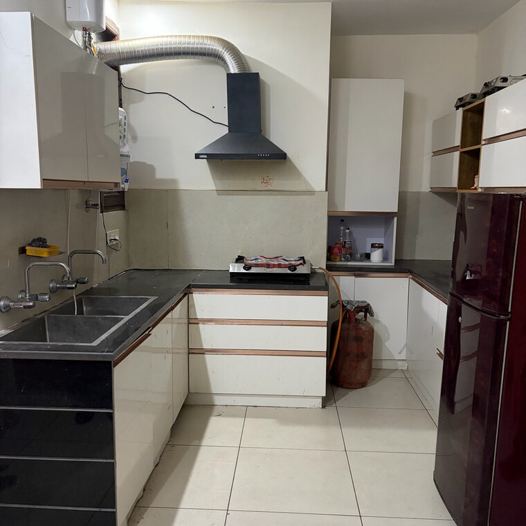 Kitchen, devbhoomi-elite-homez 3.5 Bedroom 1350 Sq.Ft. Apartment In High Ground Zirakpur 9486469