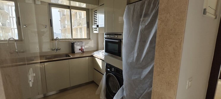 Team Area, hiranandani-highland 1 Bedroom 377 Sq.Ft. Apartment In Powai Mumbai 9486473