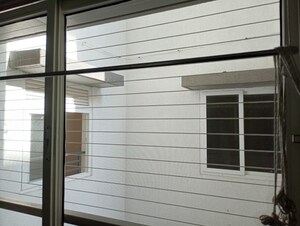 Room in 2.5 BHK Apartment at Rajapushpa Provincia, Narsingi – for Rent