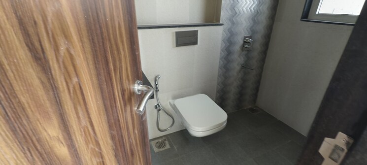 Bathroom, sheth-avante 1 Bedroom 465 Sq.Ft. Builder Floor In Kanjurmarg West Mumbai 9486479