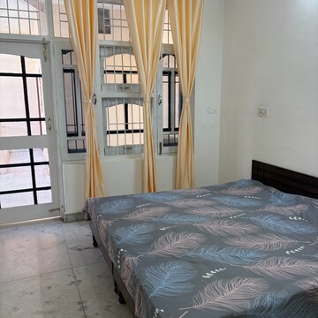 Bedroom in 1.5 BHK Villa at Divine Apartment Zirakpur, Vip Road – for Rent