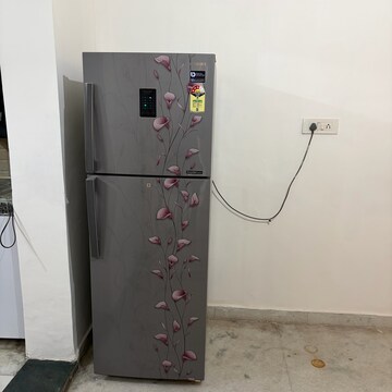 Furnished Amenities in 1.5 BHK Villa at Divine Apartment Zirakpur, Vip Road – for Rent