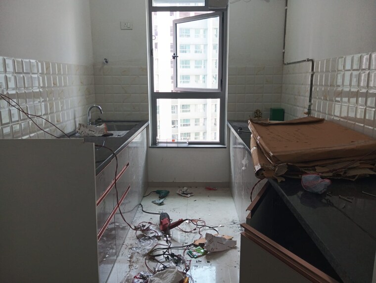 Master Bedroom, kalpataru-immensa-b 2 Bedroom 598 Sq.Ft. Apartment In Kolshet Road Thane 9486493