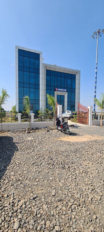  Plot For Sale in Super Corridor