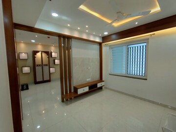 Room in 2 BHK Apartment at Vasavi GP Trends, Nanakramguda – for Rent