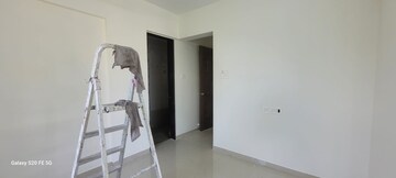 Room in 2 BHK Apartment at Sonigara Presidency, Ravet – for Rent