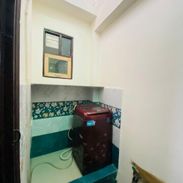 Furnished Amenities in 2 BHK Builder Floor at Malviya Nagar – for Rent