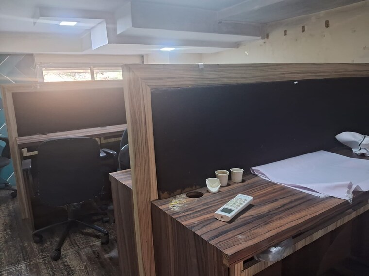 Team Area, haware-fantasia Commercial Office Space 302 Sq.Ft. In Vashi Sector 28 Navi Mumbai 9486588