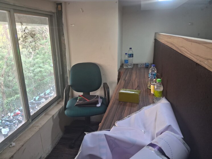 Team Area, haware-fantasia Commercial Office Space 302 Sq.Ft. In Vashi Sector 28 Navi Mumbai 9486588