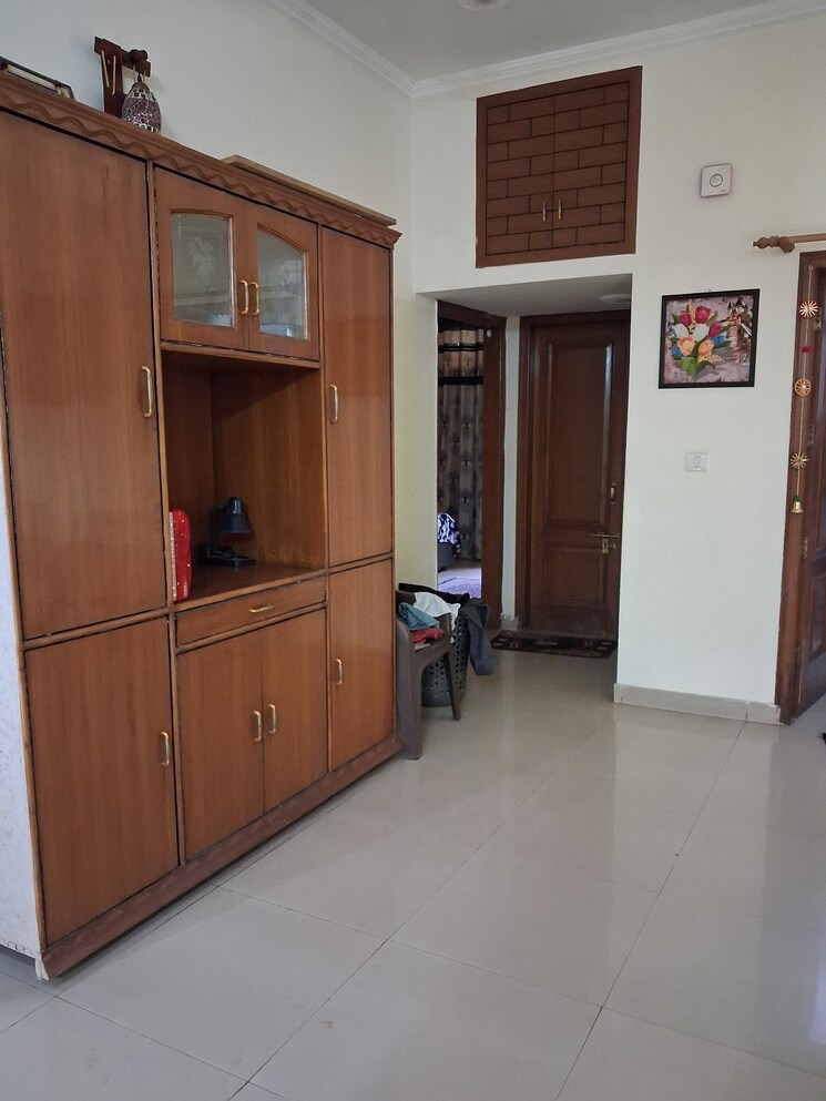 Room, ms-enclave-zirakpur 5 Bedroom 2250 Sq.Ft. Independent House In Dhakoli Zirakpur 9486690