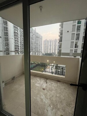 Kitchen in 3.5 BHK Apartment at Crossing Republik, Crossing Republic – for Rent