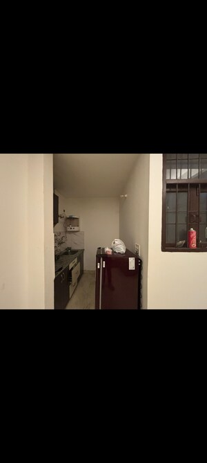 Room in 1 BHK Builder Floor at Saket – for Rent