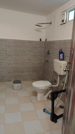 Bathroom in 2 BHK Builder Floor at South Extension I – for Rent