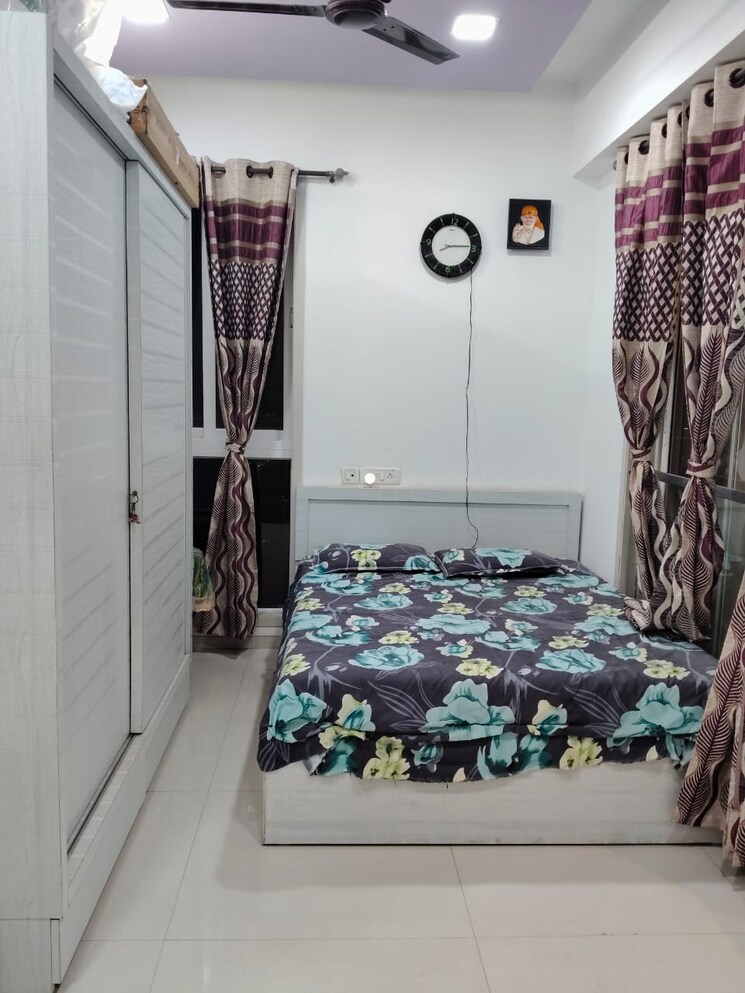 Bedroom, vraj-tiara 2 Bedroom 700 Sq.Ft. Apartment In Worli Mumbai 9486769