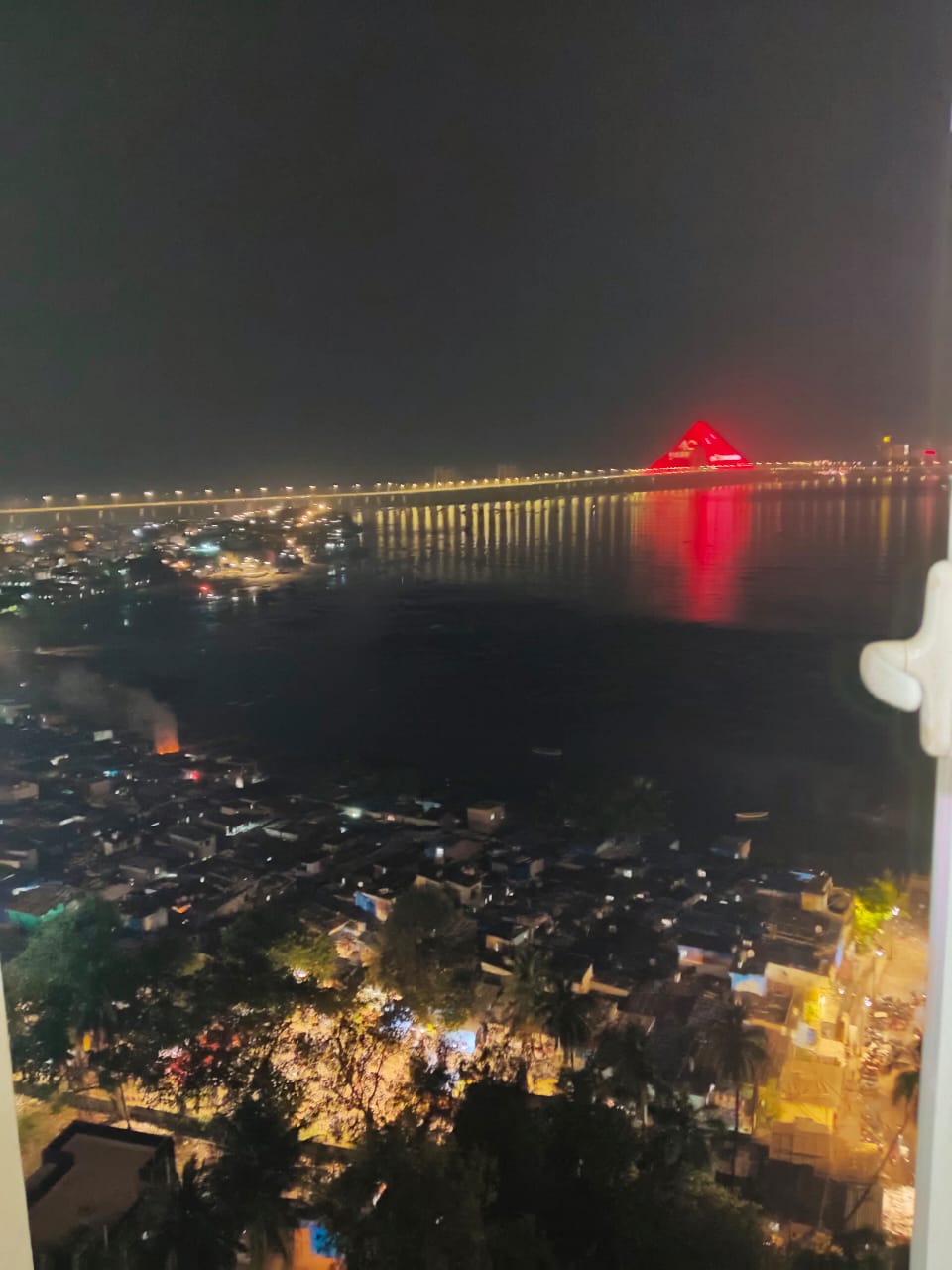 2 BHK + Extra Room Apartment For Rent in Vraj Tiara