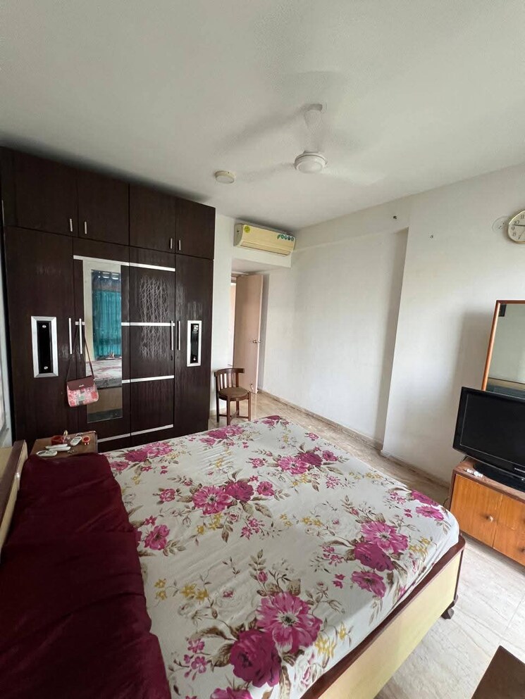 Bedroom, sheth-chopra-shanti-lifespaces-2 2 Bedroom 1060 Sq.Ft. Apartment In Nalasopara East Palghar 9486768