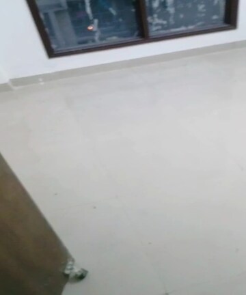 Room in 3 BHK Apartment at Cosmos Greens, Alwar Bypass Road – for Rent