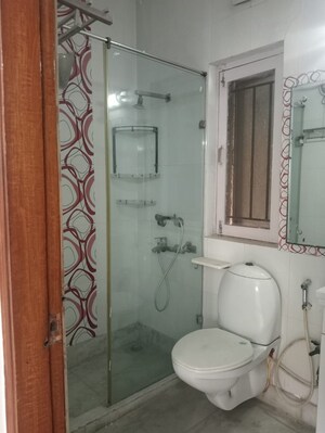 Bathroom in 4 BHK Apartment at Arun Vihar Sector 37, Sector 37 – for Rent