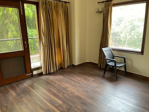 Bedroom in 4 BHK Builder Floor at Dlf Phase I – for Rent