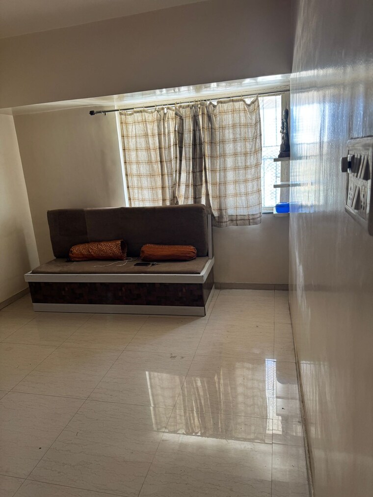 Living Room, mantra-majestica 2 Bedroom 789 Sq.Ft. Apartment In Hadapsar Pune 9486893