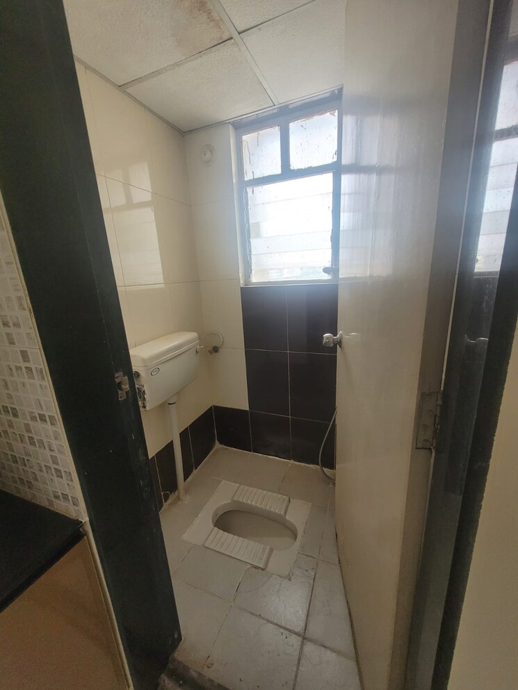 Bathroom, amrut-ganga 1 Bedroom 570 Sq.Ft. Apartment In Sinhagad Pune 9487002