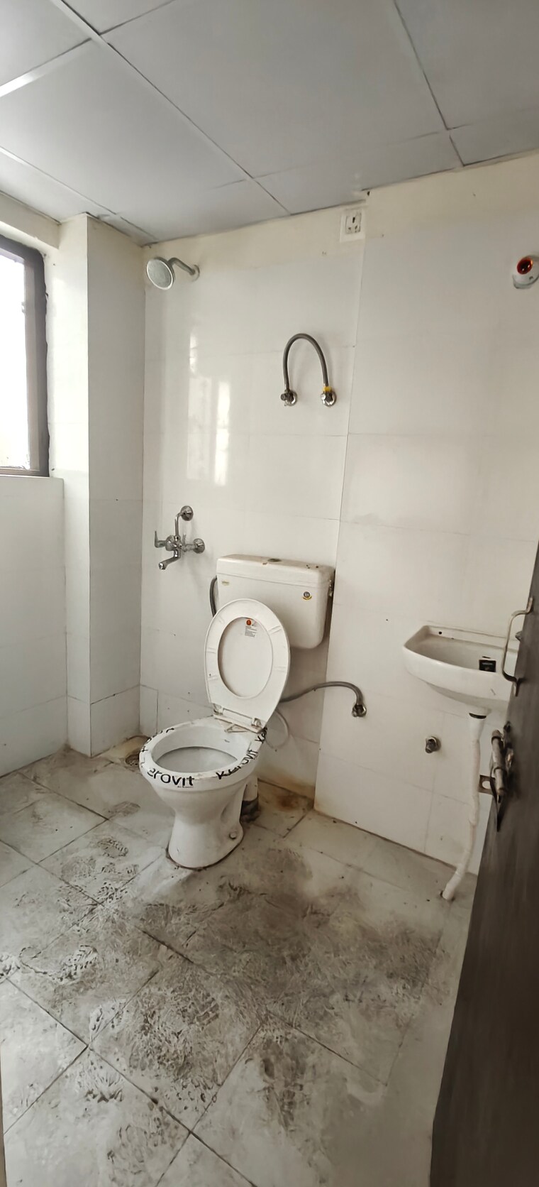 Bathroom, amolik-sankalp 3 Bedroom 851 Sq.Ft. Apartment In Sector 85 Faridabad 9487031