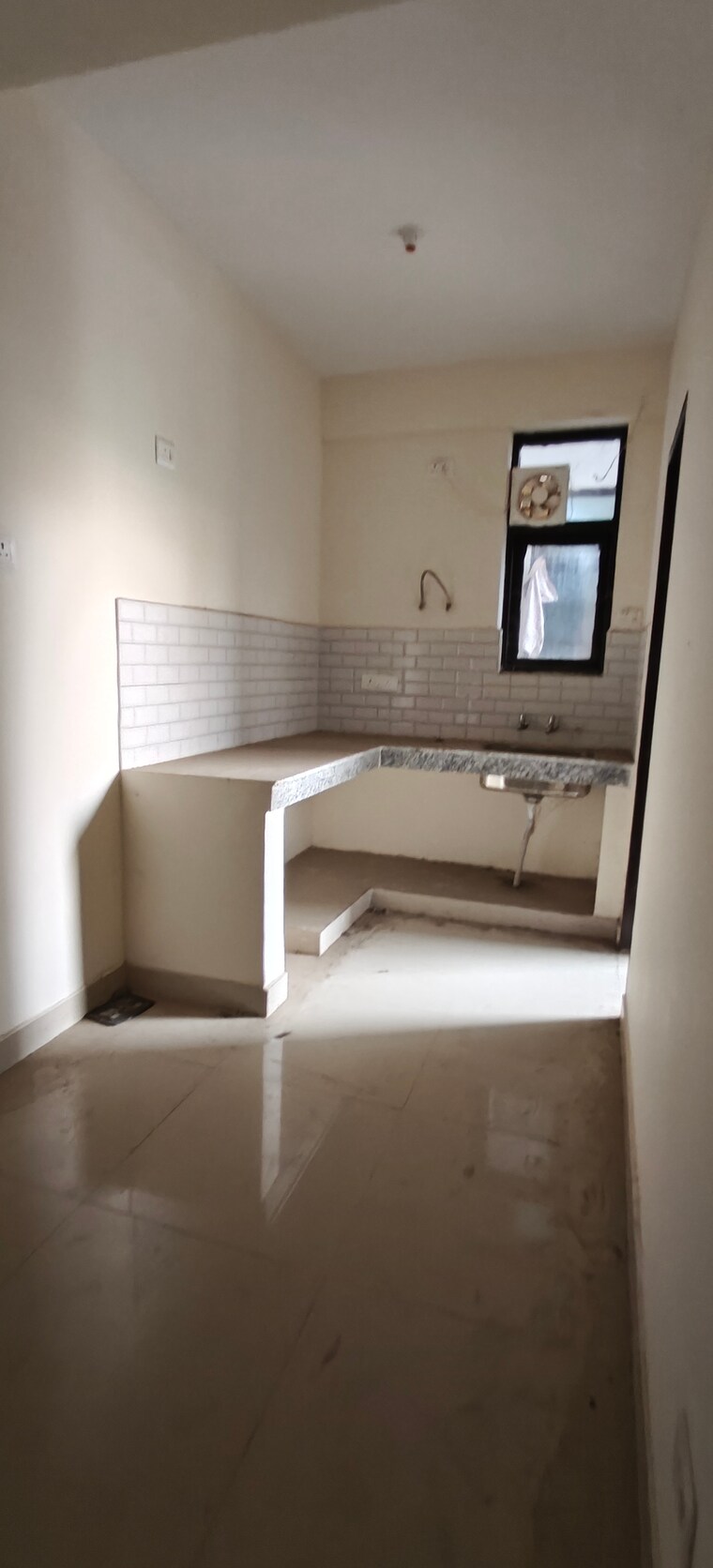 Bathroom, amolik-sankalp 3 Bedroom 851 Sq.Ft. Apartment In Sector 85 Faridabad 9487031