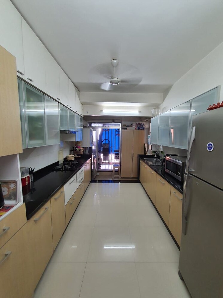 Kitchen, db-woods 3 Bedroom 1300 Sq.Ft. Apartment In Goregaon East Mumbai 9487140