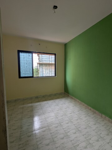 Room in 1 BHK Apartment at Kalwa – for Sale