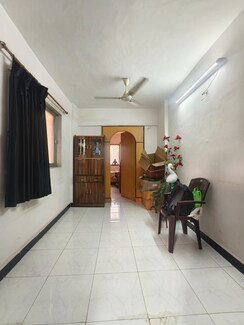 1 BHK + Extra Room Apartment For Sale in Kalyan West