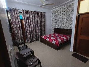 Bedroom in 3 BHK Builder Floor at Sector 45 – for Rent