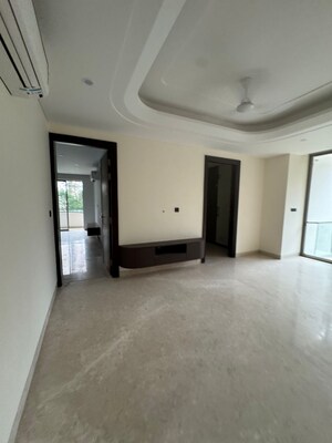 3 BHK Builder Floor For Rent in Sector 42