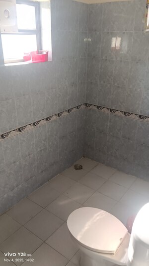 Bathroom in 3 BHK Builder Floor at Ardee City Palm Grove Heights, Sector 52 – for Rent