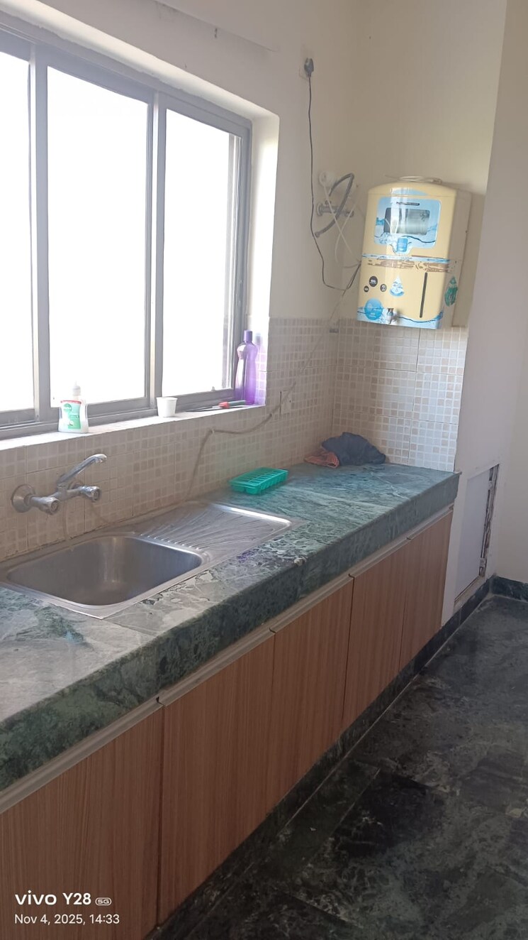 Kitchen, ardee-city-palm-grove-heights 3 Bedroom 1800 Sq.Ft. Builder Floor In Sector 52 Gurgaon 9487280