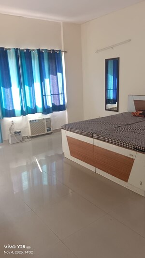 Bedroom in 3 BHK Builder Floor at Ardee City Palm Grove Heights, Sector 52 – for Rent
