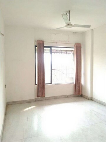 Bedroom in 3 BHK Apartment at Swami Tower, Chembur – for Rent