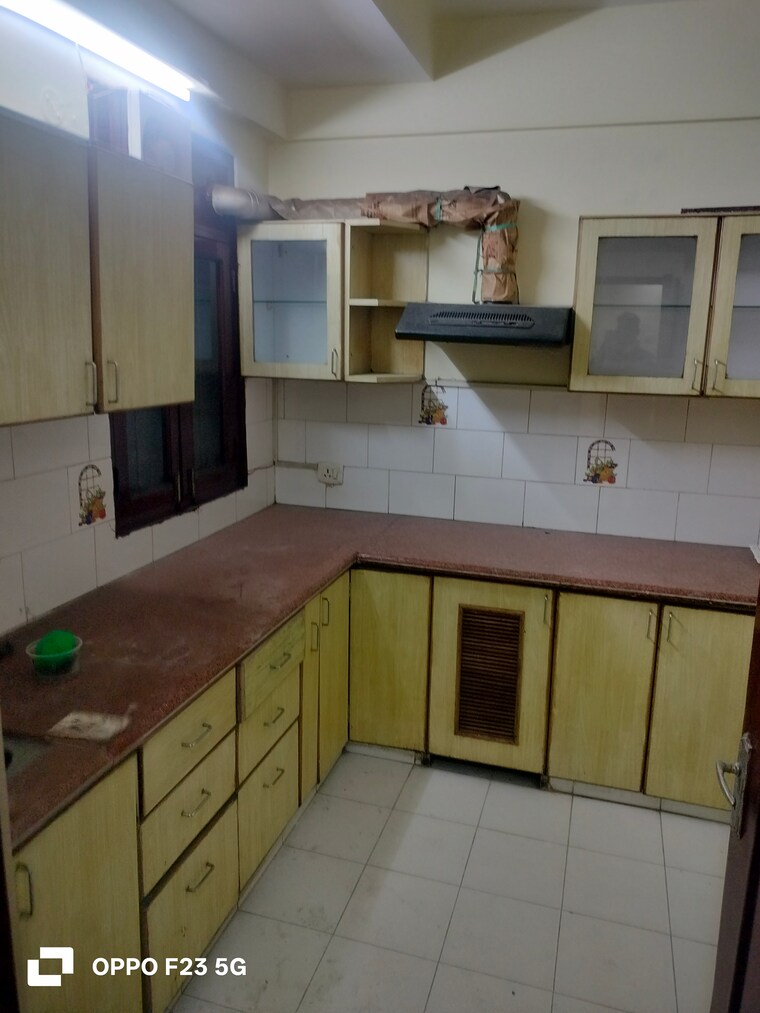 Kitchen, gomti nagar 3 Bedroom 1785 Sq.Ft. Apartment In Gomti Nagar Lucknow 9487357