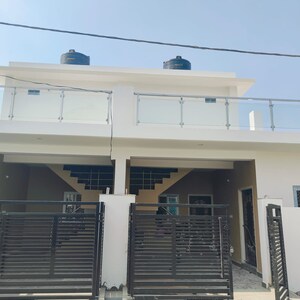 2 BHK Independent House For Sale in Mohanlalganj
