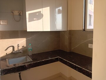 Kitchen in 1 RK Independent House at FAOA, Sector 53 – for Rent