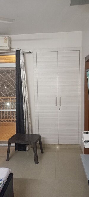 Room in 3.5 BHK Apartment at KLJ Greens, Sector 77 – for Sale