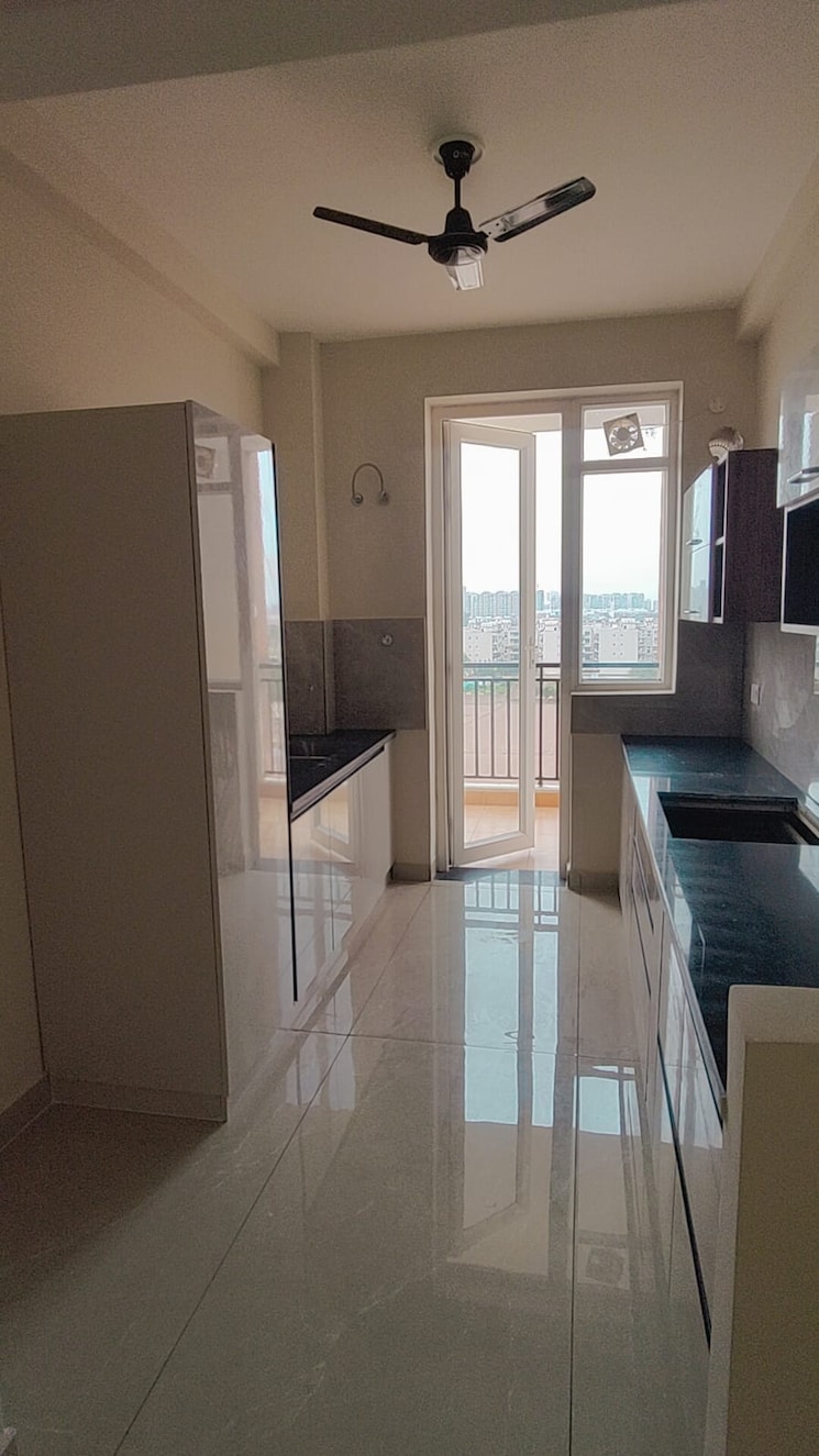 undefined, sushma-valencia 3 Bedroom 1800 Sq.Ft. Apartment In International Airport Road Zirakpur 9487456