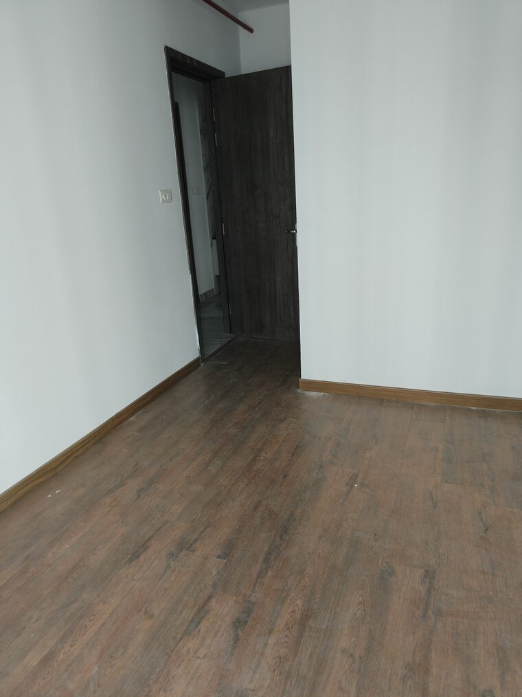 Room, risland-the-icon 2 Bedroom 636 Sq.Ft. Apartment In Dhokali Thane 9487511