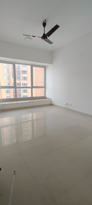 3 BHK Apartment For Rent in DB Woods, Goregaon East