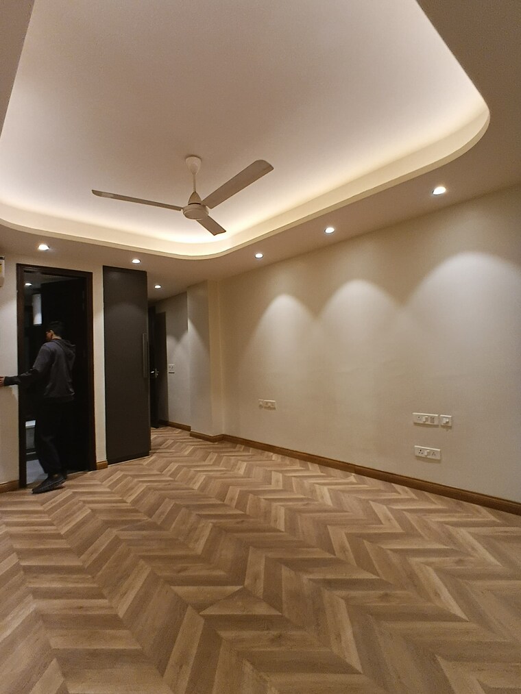 Bedroom, huda-cghs 4 Bedroom 500 Sq.Yd. Builder Floor In Sector 56 Gurgaon 9487493