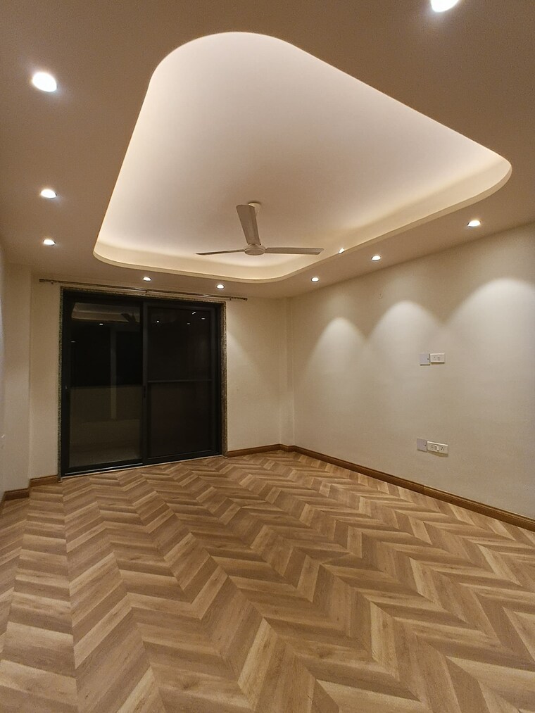 Bedroom, huda-cghs 4 Bedroom 500 Sq.Yd. Builder Floor In Sector 56 Gurgaon 9487493