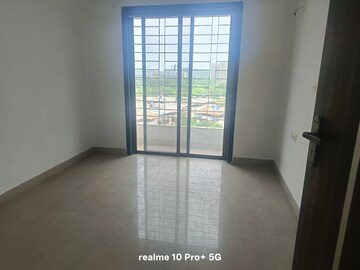 Room in 2 BHK Apartment at Regency Sarvam, Titwala – for Rent