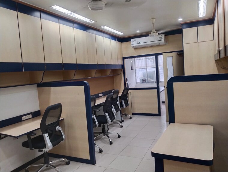 Team Area, akshar-business-park Commercial Office Space 760 Sq.Ft. In Vashi Sector 19f Navi Mumbai 9487473