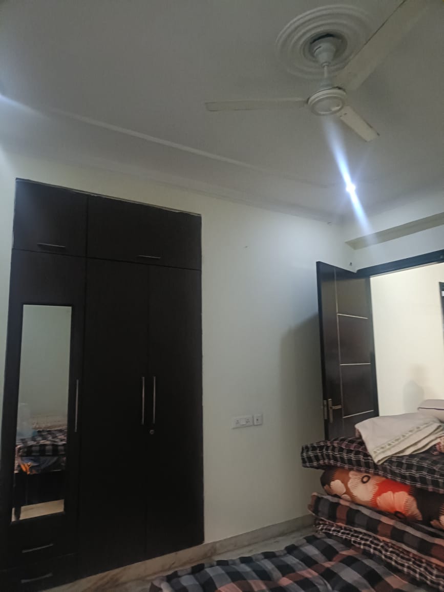 1.5 BHK + Study Room 850 Sq.Ft. Builder Floor in RWA Apartments Sector 70
