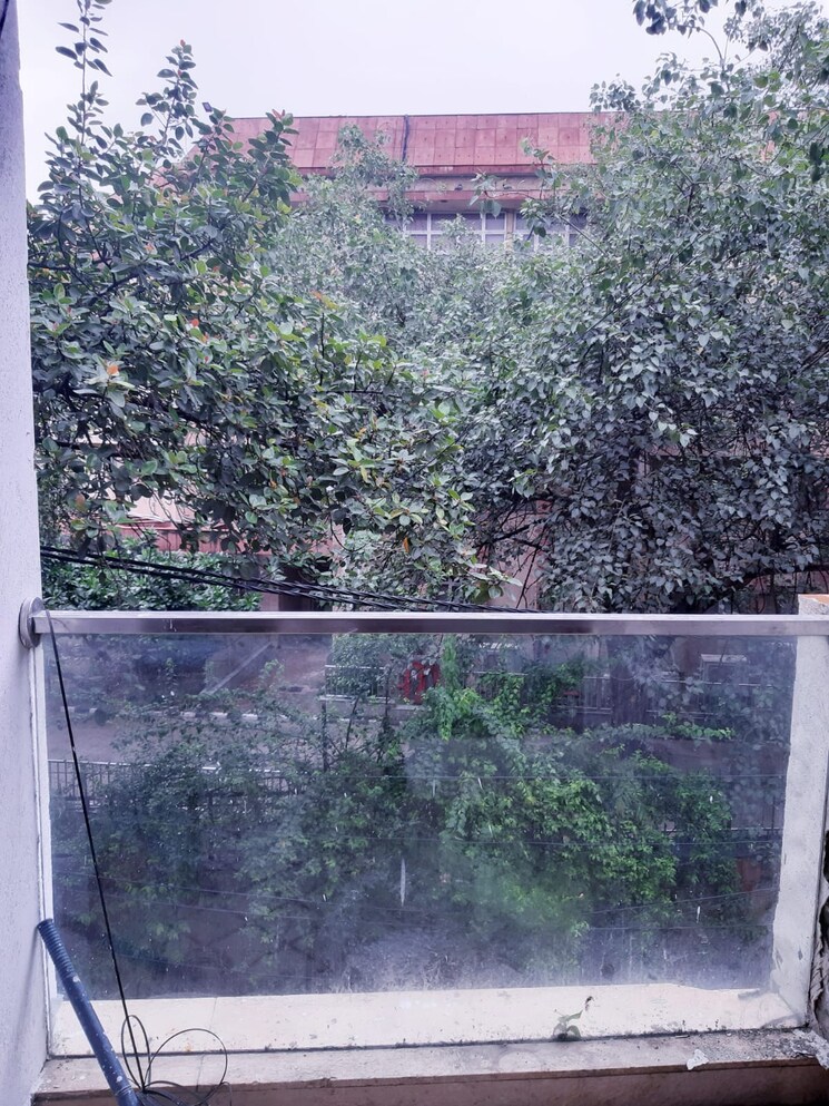 Balcony, malviya nagar 2 Bedroom 100 Sq.Yd. Builder Floor In Malviya Nagar Delhi 9487498